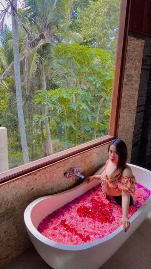 Nirankara Private Pool Villa - By Ubud Paradise Екстериор снимка