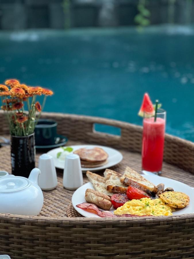 Nirankara Private Pool Villa - By Ubud Paradise Екстериор снимка